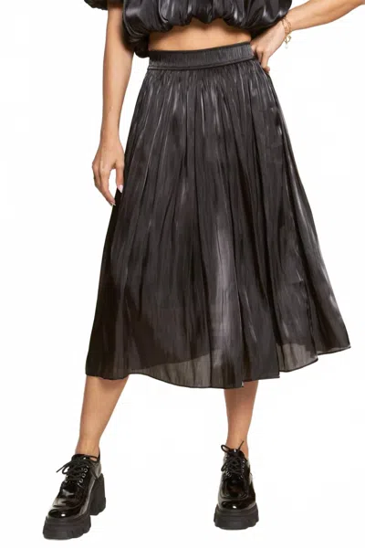 J.nna Find Your Beauty Pleated Maxi Skirt In Black