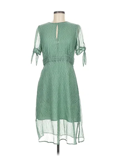 Pre-owned Joa Casual Dress In Green