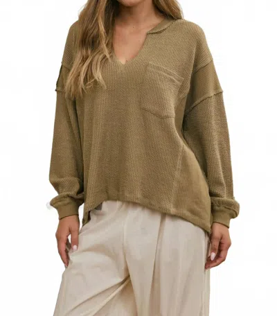 Joa Split Neck Raw Edge Ribbed Knit Top In Olive In Green