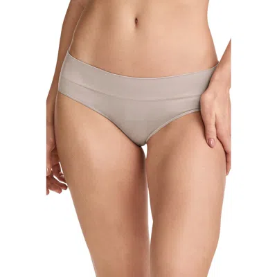 Jockey Seamfree Comfort Waist Hipster In Grey Seed