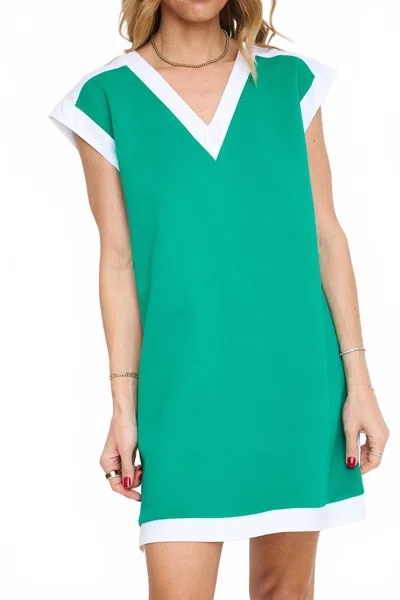 Jodifl Contrast Accent Solid Casual Dress In Green In Metallic