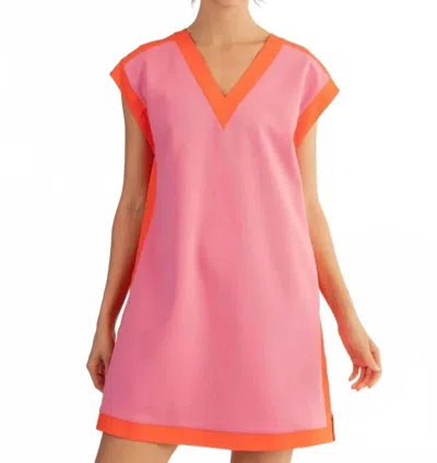 Jodifl Contrast Accent V-neck Dress In Pink