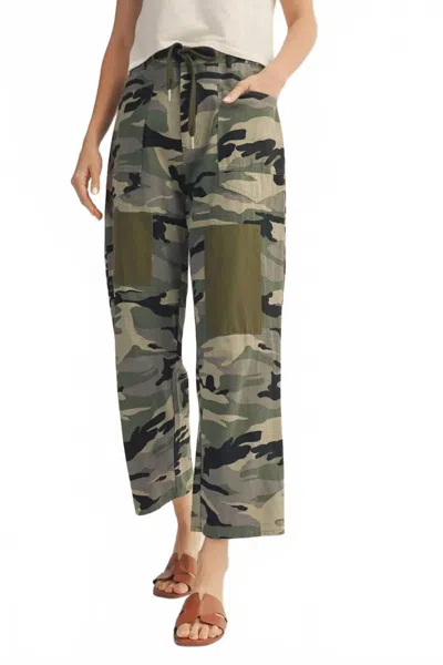 Jodifl Hiding Around Ankle Pant In Camou In Multi