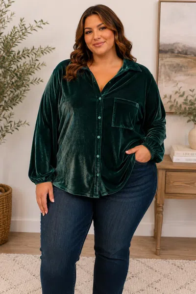Jodifl Velvet Blouse - Plus In Emerald In Green