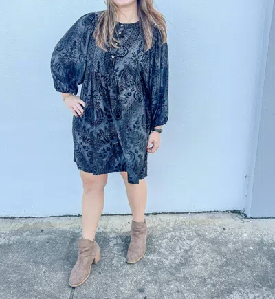 Jodifl Velvet Crush Jaquard Dress In Black