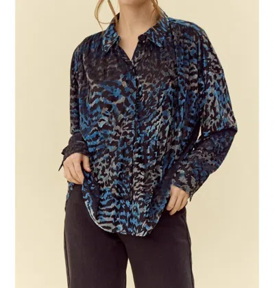 Jodifl Velvet Leopard Print Blouse In Teal In Blue