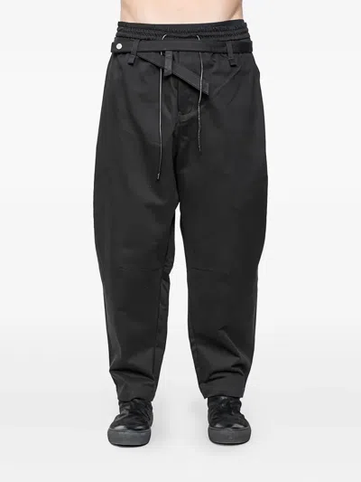 Joe Chia Depa Belt-loop Trousers In Black