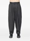 Joe Chia Glide Pleated Trousers In Black