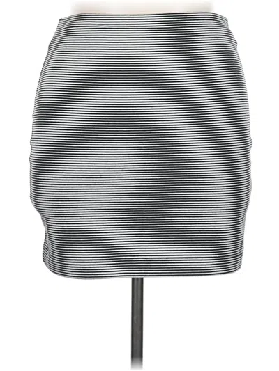 Pre-owned Joe Fresh Casual Skirt In Gray