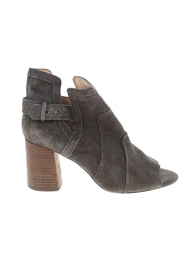 Pre-owned Joe's Jeans Boots In Gray