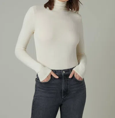 Joe's Jeans Tony Long Sleeve Top In Milk In White