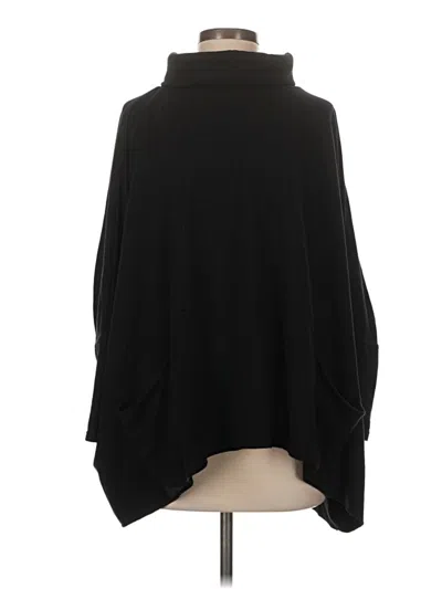 Pre-owned Jofit Poncho In Black