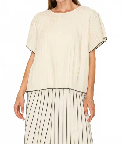 Joh Jessica Pleated Top In Cream In Beige