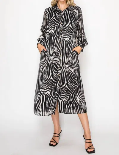Joh Joella Woven Shimmering Animal Print Dress In Black In Multi