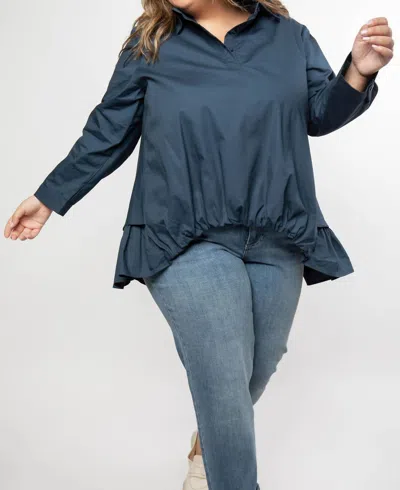Joh Winna Top In Navy In Blue