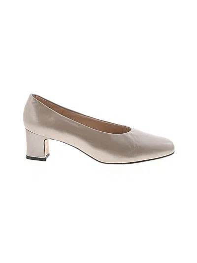 Pre-owned Johansen Heels In Gold