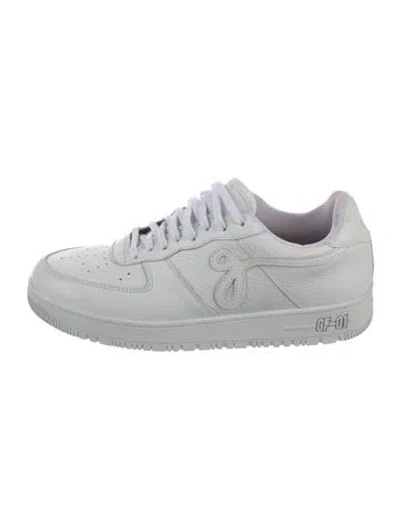 Pre-owned John Geiger Leather Embroidered Accent Sneakers In White