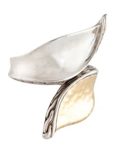 Pre-owned John Hardy Two-tone Hammered Wave Bypass Ring In Multi