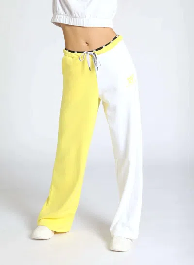 John Richmond Pants Pants In Bianco