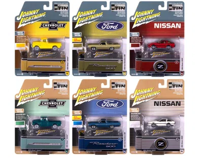Johnny Lightning 
