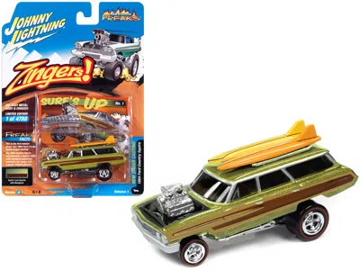 Johnny Lightning 1964 Ford Country Squire Surfin' Lime Metallic With Woodgrain Panels And Surfboard On Roof "zingers!