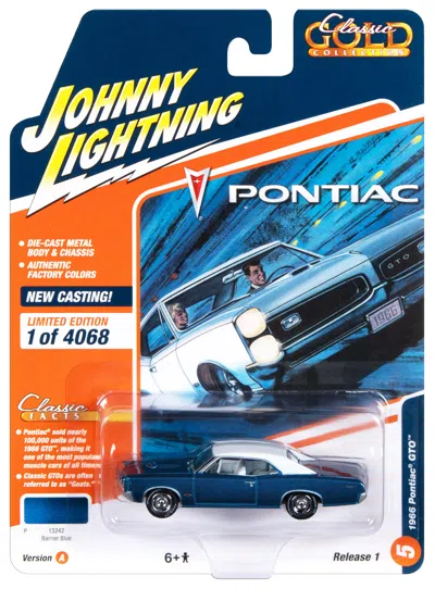Johnny Lightning 1966 Pontiac Gto Barrier Blue Metallic With White Top And White Interior "classic Gold Collection" 2