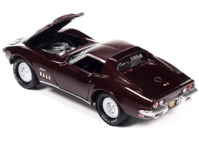 Johnny Lightning 1969 Chevrolet Corvette 427 Garnet Red Metallic "mcacn (muscle Car And Corvette Nationals)" Limited