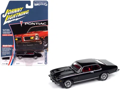 Johnny Lightning 1974 Pontiac Gto Starlight Black With Red Interior "muscle Cars Usa" Series 1/64 Diecast Model