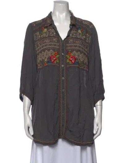 Pre-owned Johnny Was Floral Print V-neck Blouse In Grey