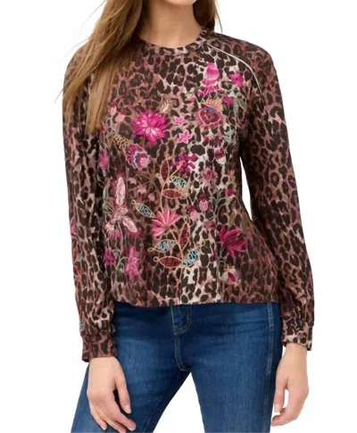 Johnny Was Penellope Seamed Sleeve T‑shirt In Og Leopard In Multi