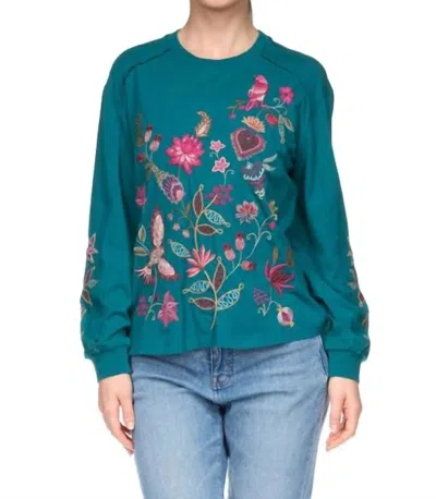 Johnny Was Penellope Seamed Sleeve T‑shirt In Spruced Up In Blue