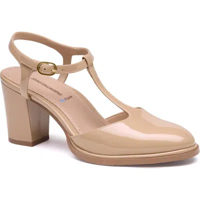 Johnston & Murphy Amy T-strap Pump In Pink