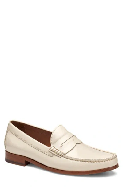 Johnston & Murphy Baldwin Penny Loafer In Neutral