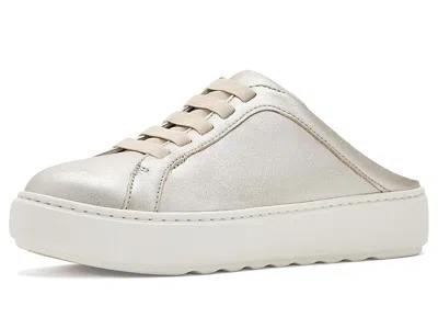 Johnston & Murphy Cammie Mule In Gold