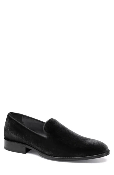Johnston & Murphy Gavney Slip-on Loafer In Black