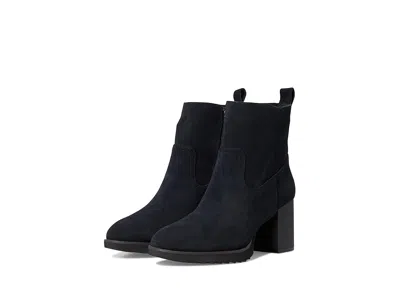 Johnston & Murphy Izzie Bootie In Black
