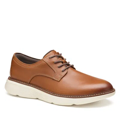 Johnston & Murphy Larkin Plain Toe Derby In Brown
