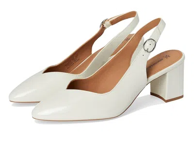 Johnston & Murphy Vicki Slingback Pump