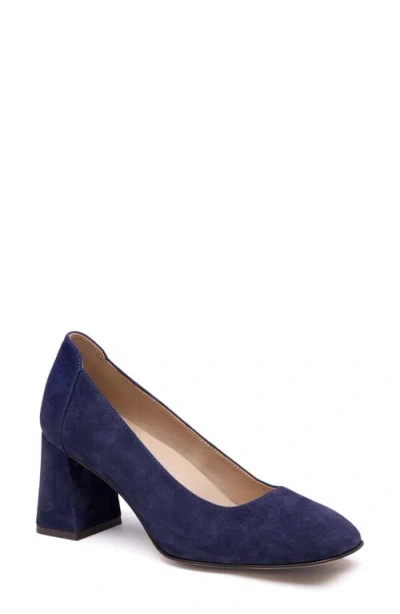 Johnston & Murphy Whitney Pump In Blue