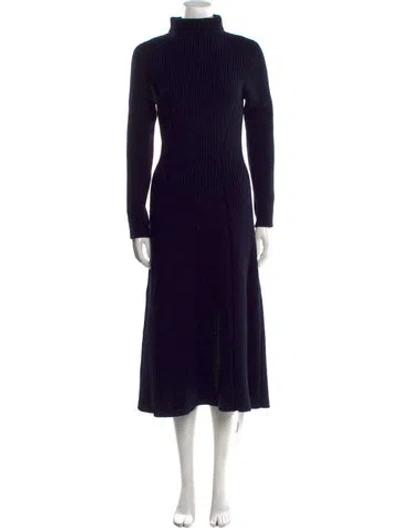 Pre-owned Johnstons Of Elgin Cashmere Midi Length Dress In Black