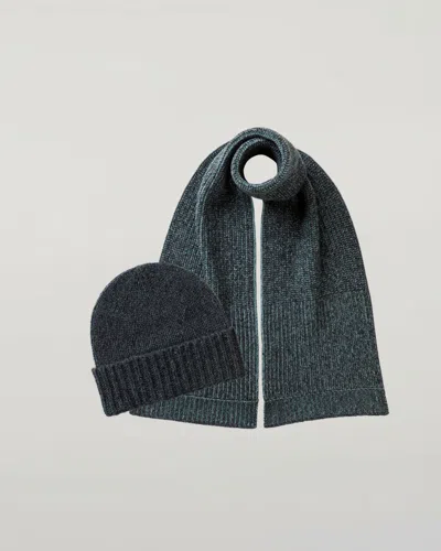 Johnstons Of Elgin Donegal Cashmere Hat & Scarf Gift Set In Grey