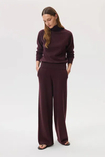 Johnstons Of Elgin High Rise Dark Red Cashmere Culottes In Burgundy