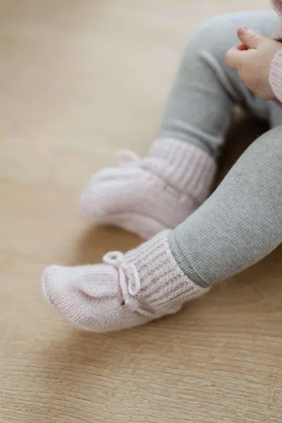 Johnstons Of Elgin Pink Cashmere Baby Booties