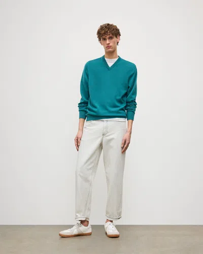 Johnstons Of Elgin Rory Green Classic Cashmere V-neck Jumper