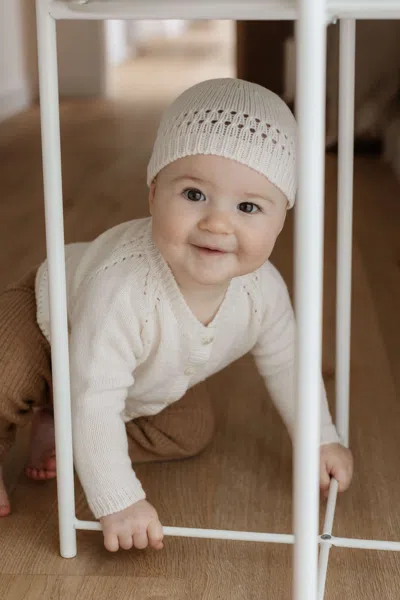 Johnstons Of Elgin White Cashmere Baby Beanie