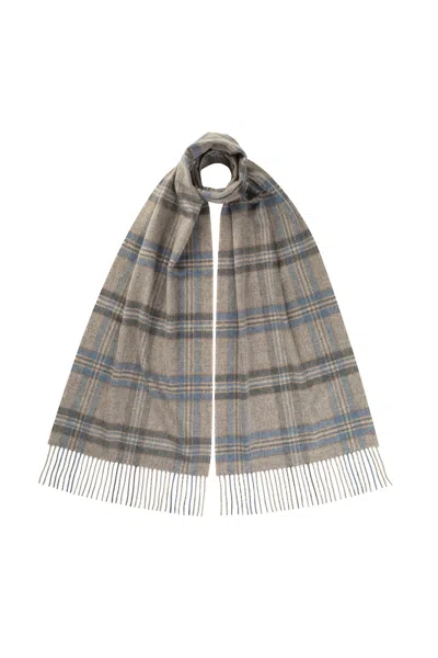 Johnstons Of Elgin Wide Cashmere Tweed Scarf In Gray