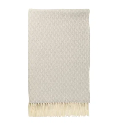 Johnstons Of Elgin Wool Trellis Throw