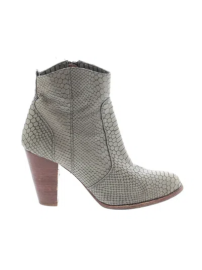 Pre-owned Joie Ankle Boots In Brown