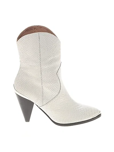 Pre-owned Joie Boots In White