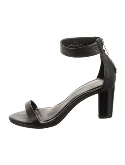 Pre-owned Joie Leather Sandals In Black